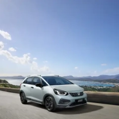 HONDA JAZZ CROSSTAR HYBRID  I  Wynajem / leasing samochodów Honda  I  Dealer Honda Karlik Poznań  I  Wynajmij zanim kupisz