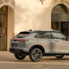 HONDA HR-V FACELIFT HYBRID  I  Wynajem / leasing samochodów Honda  I  Dealer Honda Karlik Poznań  I  Wynajmij zanim kupisz