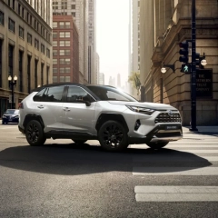 Wynajem długoterminowy samochodów TOYOTA RAV4 PLUG-IN HYBRID  I Wrocław Dealer Toyota Nowakowski Bielany