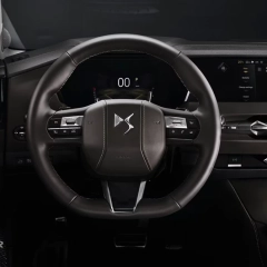 DS 4 PLUG-IN HYBRID I Car rental / leasing / sublease DS I Dealer DS Store Warsaw I Rent before you buy
